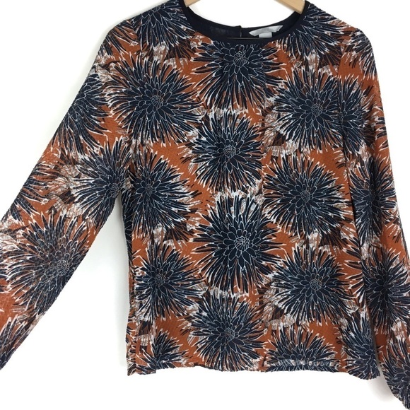 H&M Blouse Top Floral Sheer Flowy Long Sleeve Textured Lightweight Size 8 NWT - Picture 4 of 11